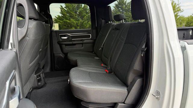 صورة مصغرة 20 لـ 2025 RAM 2500 BIG HORN CREW CAB 4X4 6'4' BOX