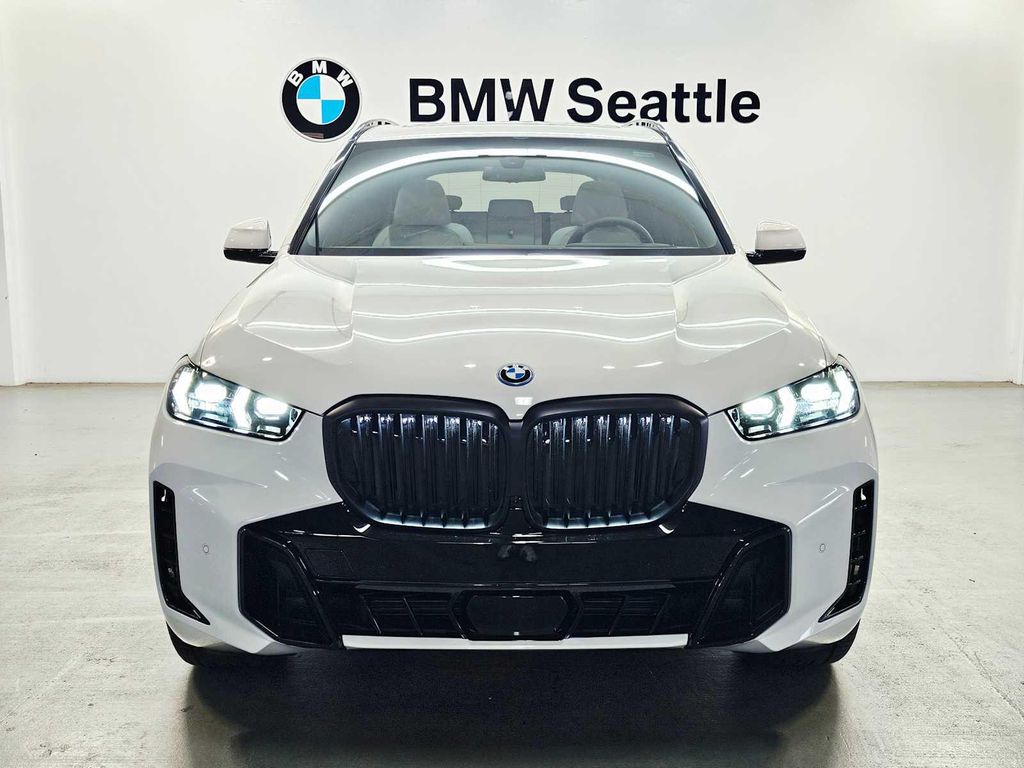 صورة مصغرة 6 لـ 2026 BMW X5 PHEV XDRIVE50E
