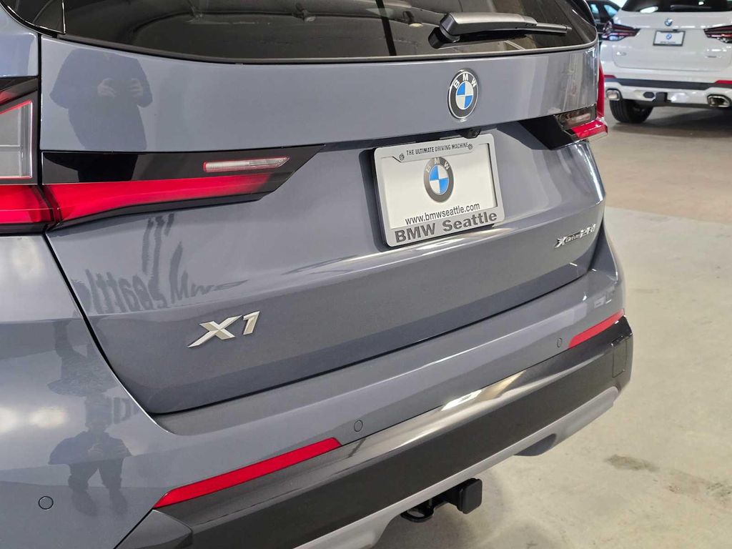 BMW X1 XDRIVE28I - 7