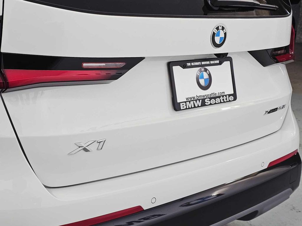 BMW X1 XDRIVE28I - 7