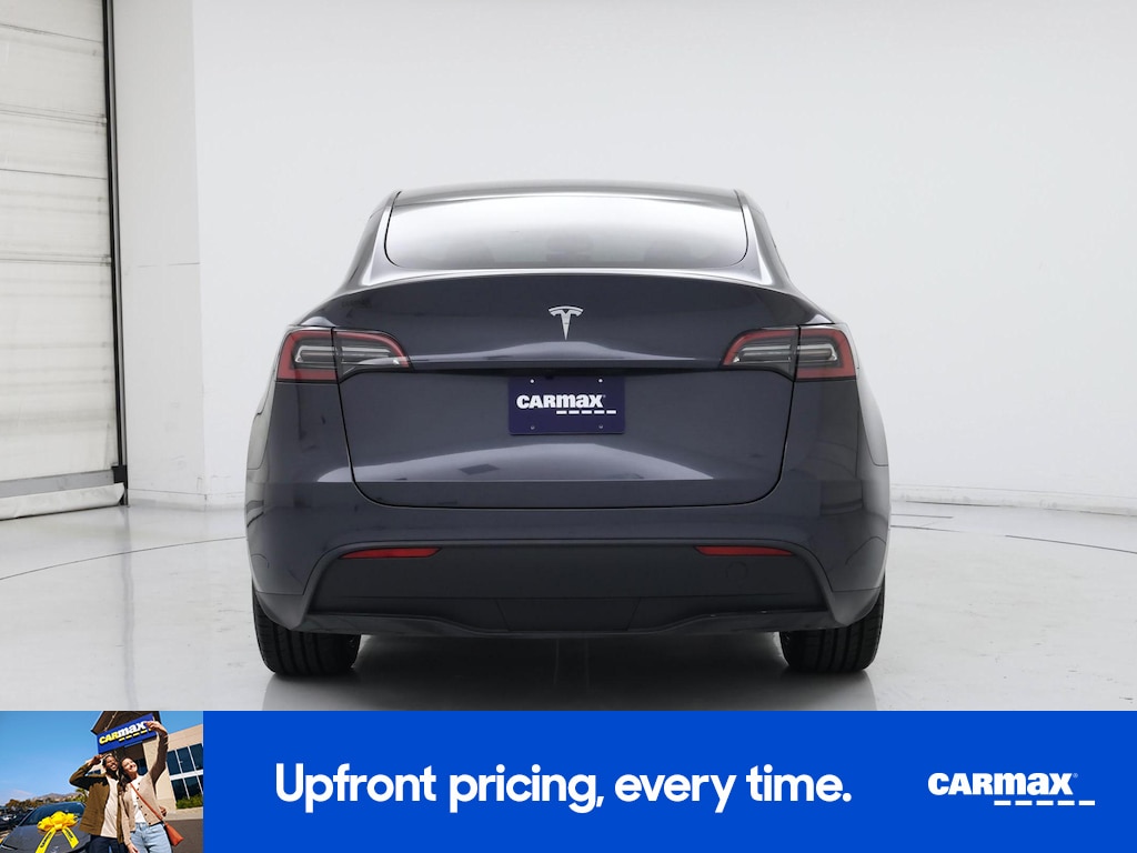 TESLA MODEL Y LONG RANGE - 7