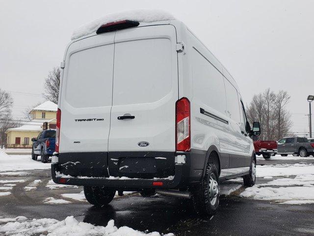 صورة 3 لـ 2026 FORD TRANSIT-250 148 WB MEDIUM ROOF CARGO