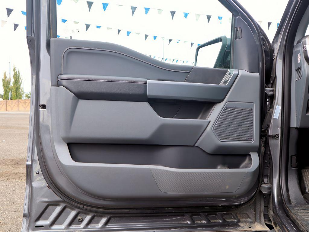 FORD F-150 XLT - 10