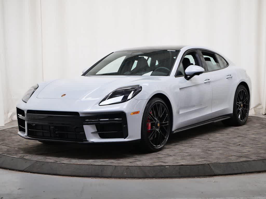 New 2026 Porsche Panamera GTS