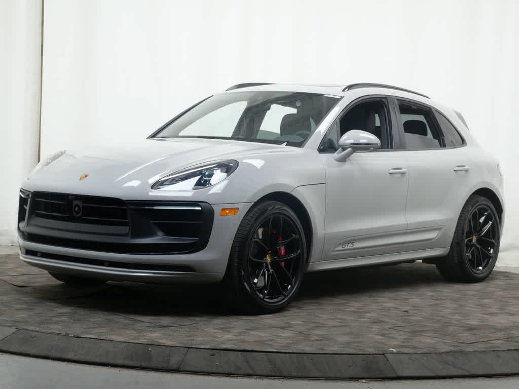 New 2026 Porsche Macan Macan GTS
