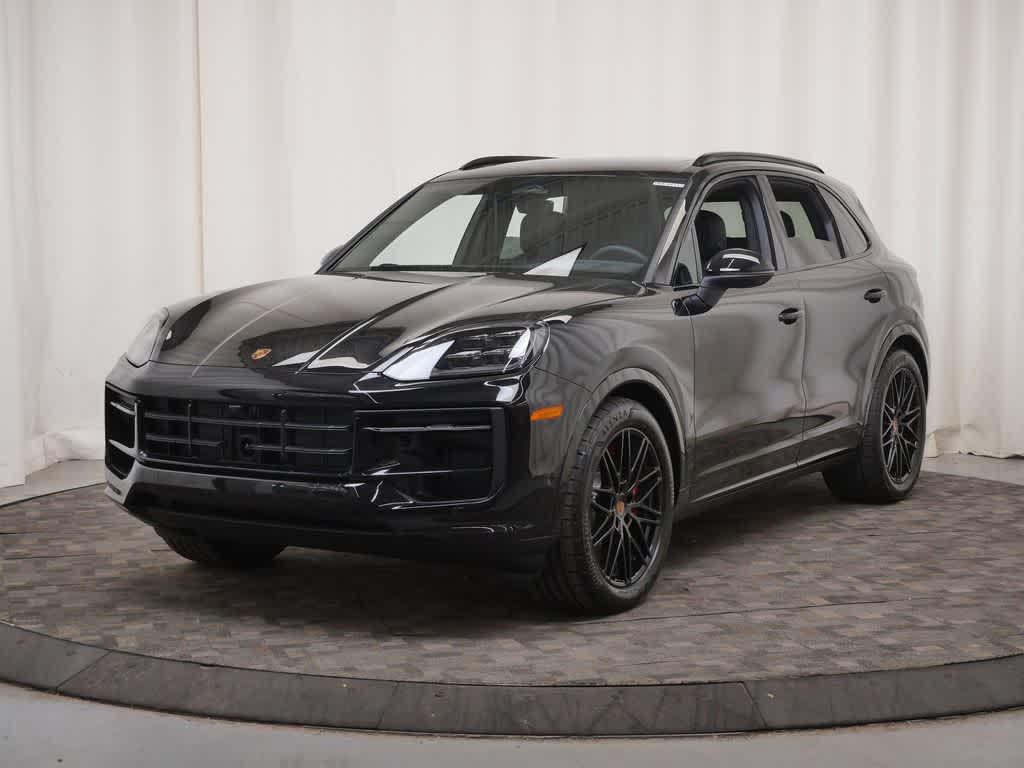 New 2026 Porsche Cayenne S