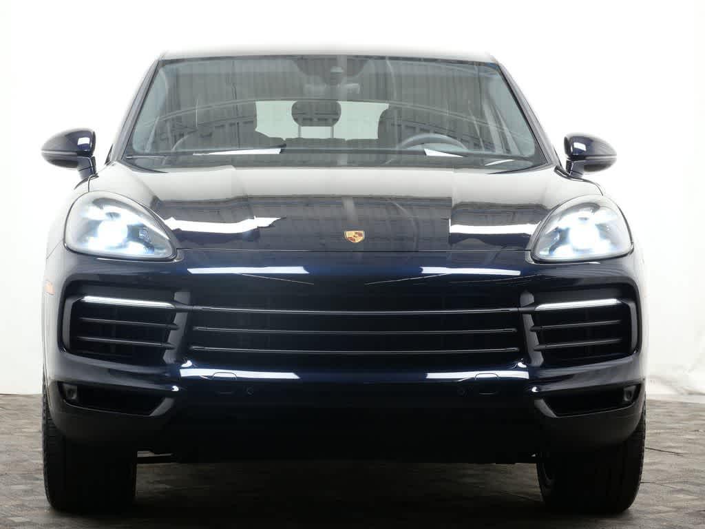 PORSCHE CAYENNE - 9