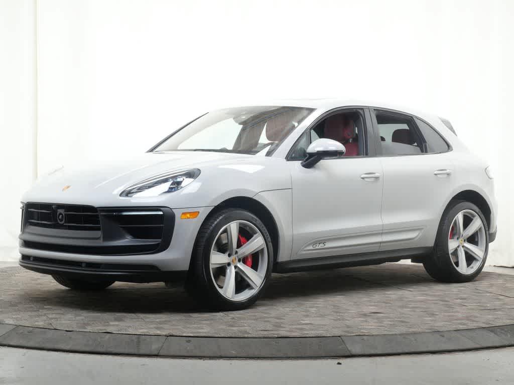 New 2026 Porsche Macan Macan GTS