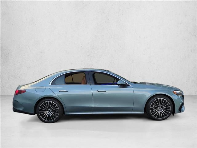 MERCEDES-BENZ E-CLASS - 4