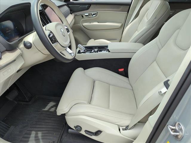 صورة مصغرة 12 لـ 2025 Volvo XC90 PLUG-IN HYBRID T8 ULTRA 7-SEATER