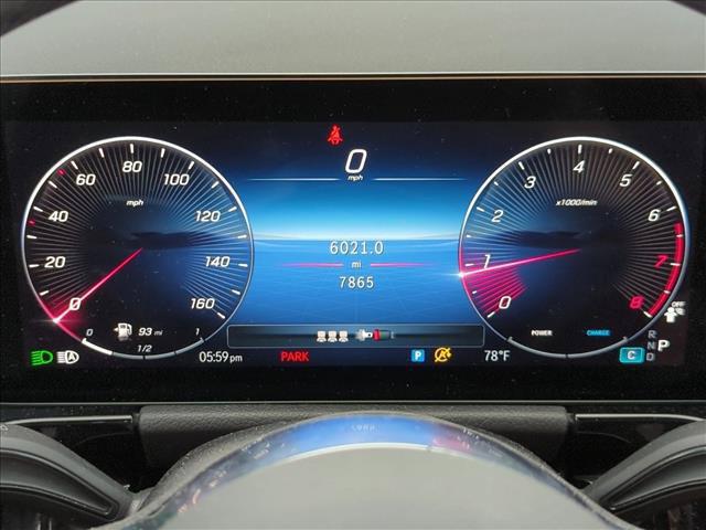 صورة 10 لـ 2025 Mercedes-BENZ GLA
