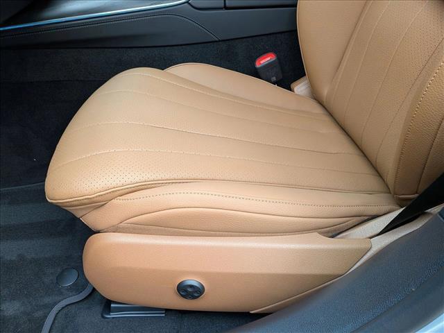 MERCEDES-BENZ E-CLASS - 4