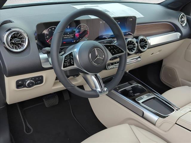 2026 Mercedes-BENZ GLB 照片 3