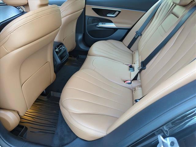 صورة 15 لـ 2026 Mercedes-BENZ E-CLASS