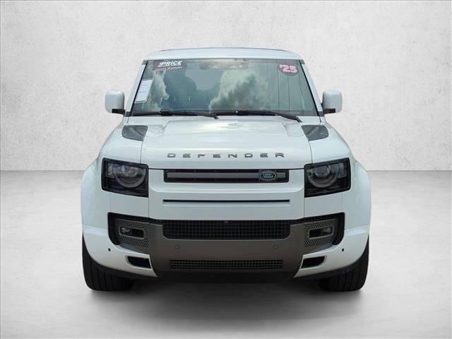 صورة 2 لـ 2025 LAND Rover DEFENDER 110 V8
