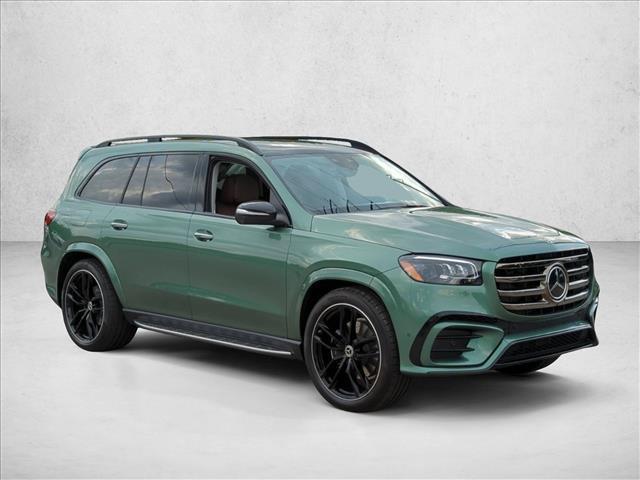 2026 Mercedes-BENZ GLS — фото 7