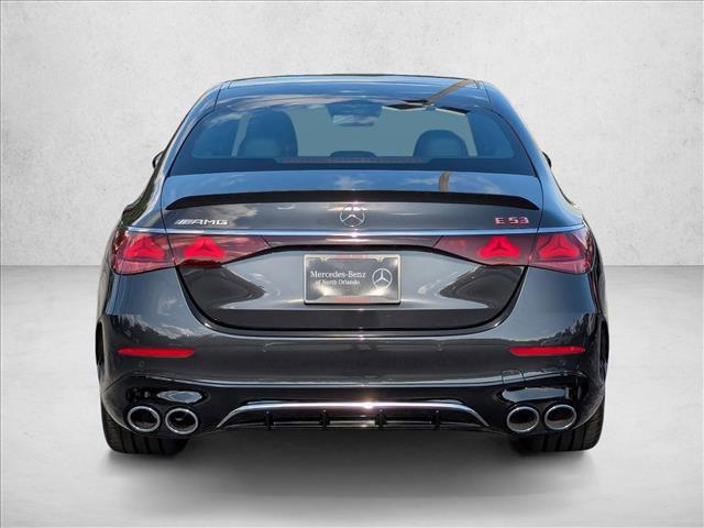 MERCEDES-BENZ E-CLASS - 8