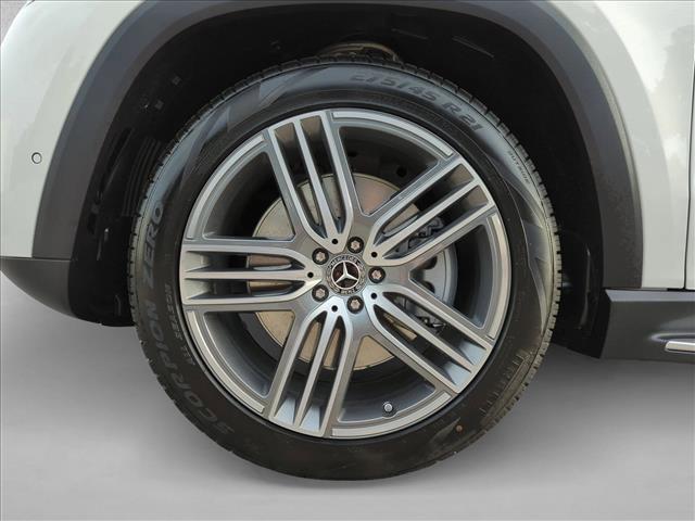 MERCEDES-BENZ GLS - 10