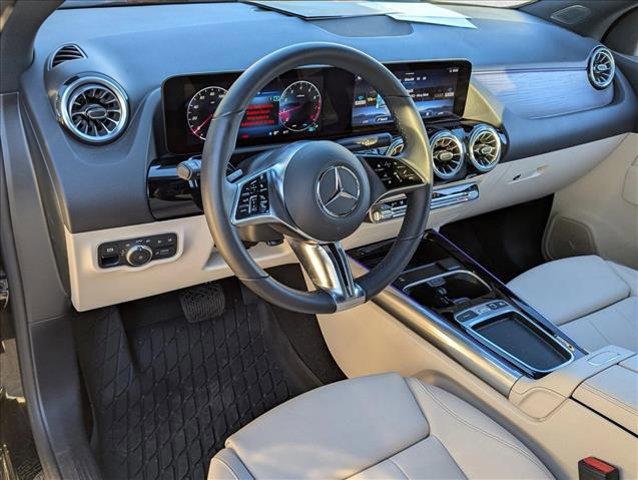 MERCEDES-BENZ GLA-CLASS - 10