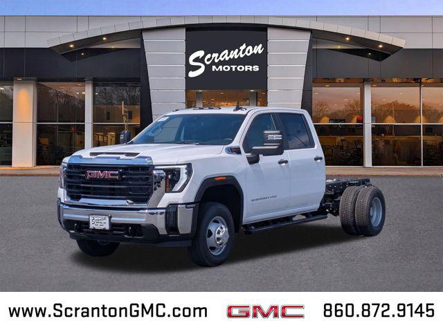 New 2026 GMC Sierra 3500 Base