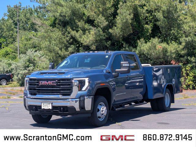 New 2025 GMC Sierra 3500 Base