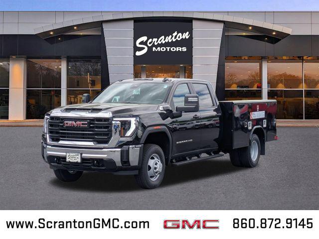 New 2025 GMC Sierra 3500 Base