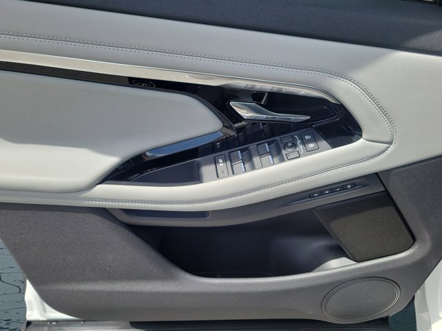صورة مصغرة 26 لـ 2023 LAND Rover RANGE ROVER EVOQUE R-DYNAMIC SE