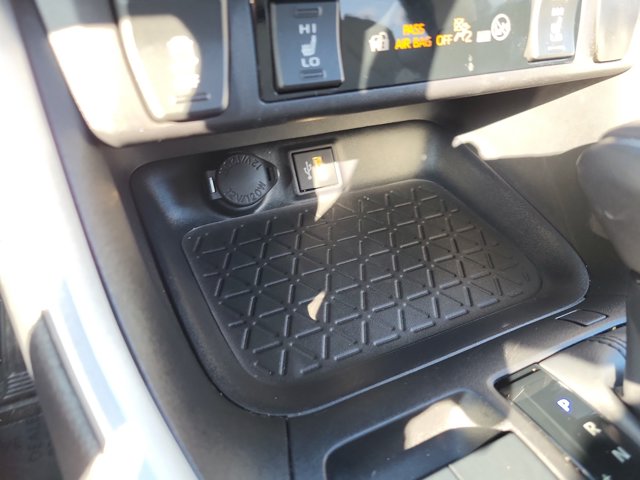 2025 Toyota RAV4 HYBRID XLE PREMIUM 缩略图 31