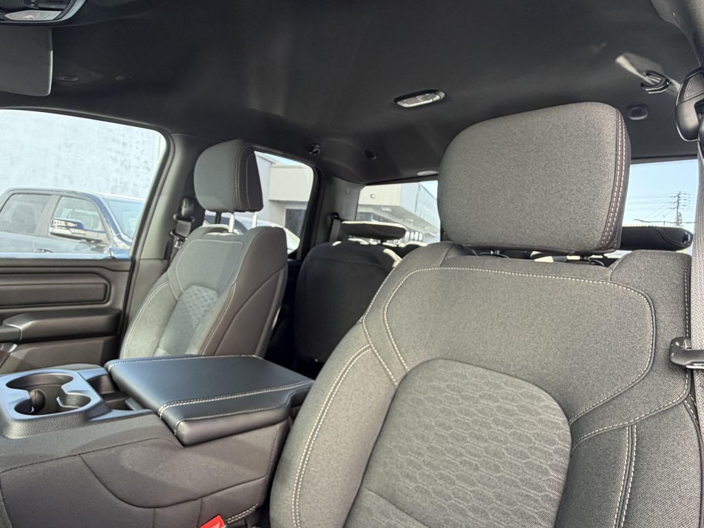 2026 RAM 1500 EXPRESS 缩略图 20