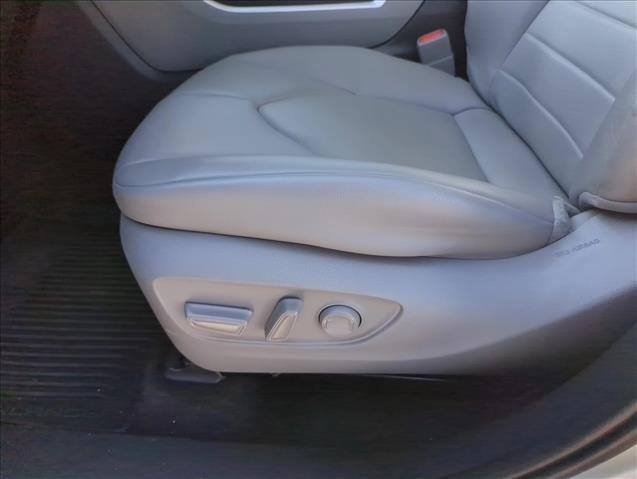 2023 TOYOTA HIGHLANDER XLE thumbnail 14
