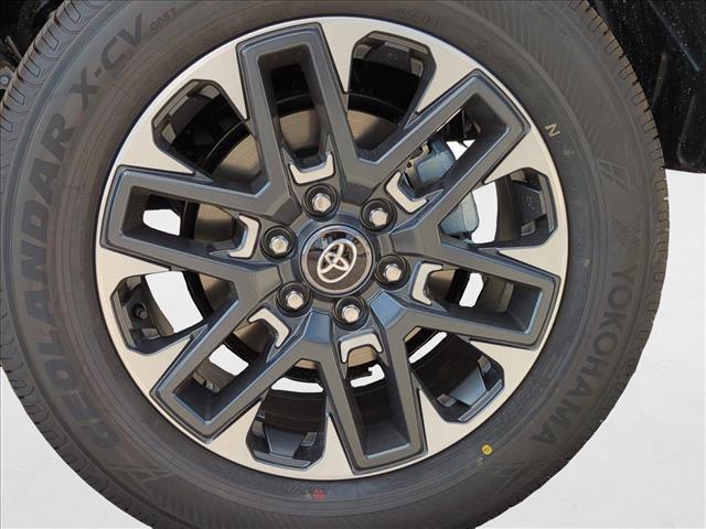 TOYOTA TUNDRA - 10