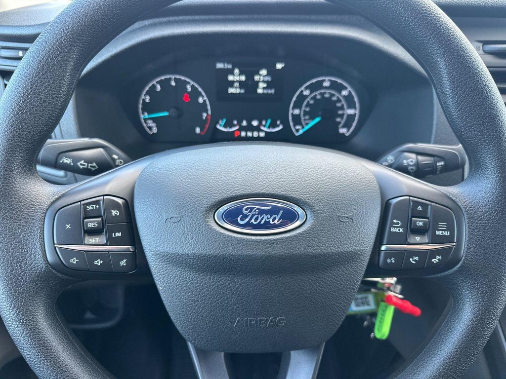 صورة مصغرة 26 لـ 2025 FORD TRANSIT-250 BASE