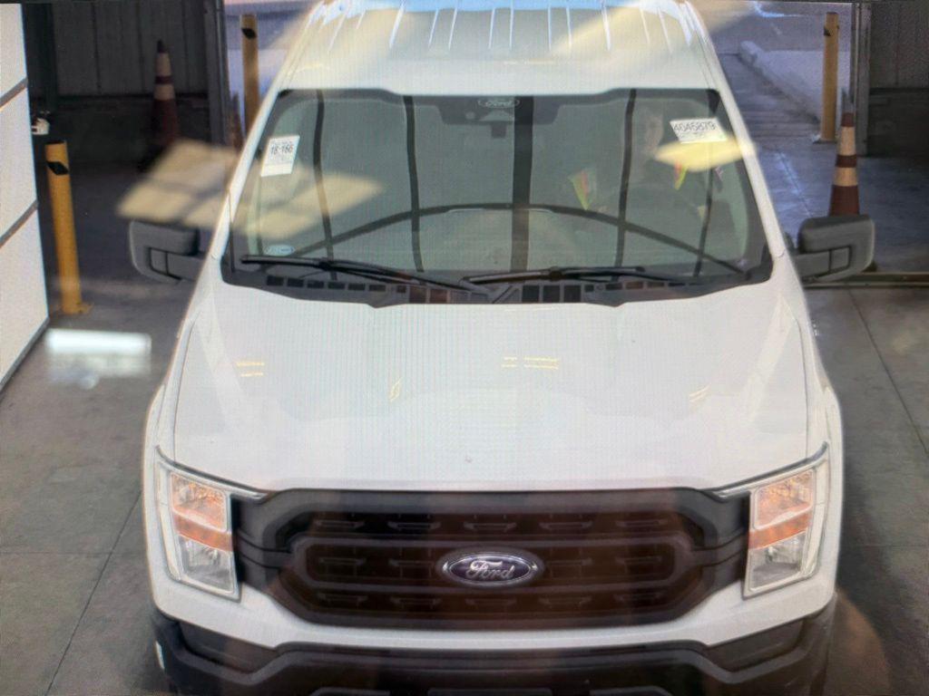 FORD F-150 XL - 2