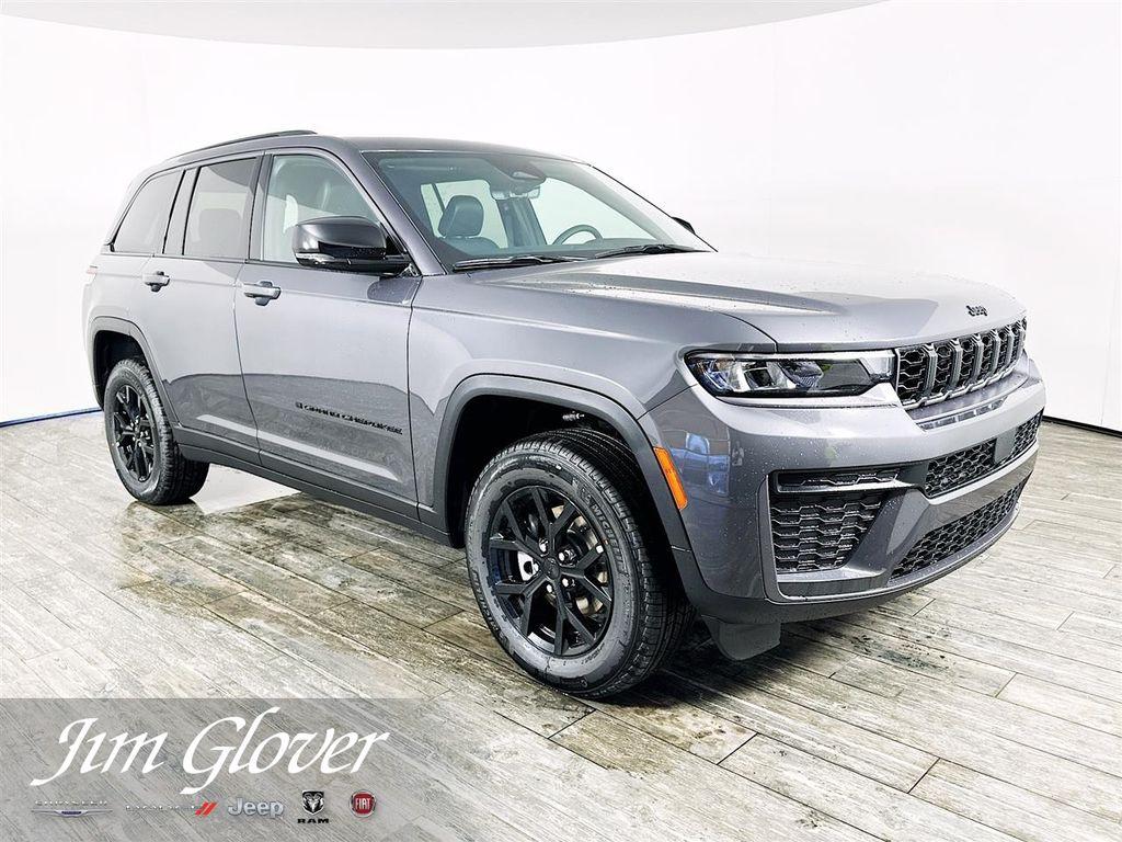 New 2026 Jeep Grand Cherokee Laredo