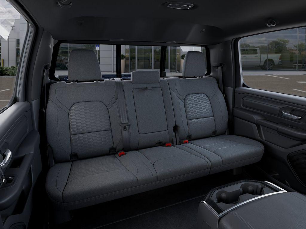 صورة مصغرة 19 لـ 2026 RAM 1500 EXPRESS