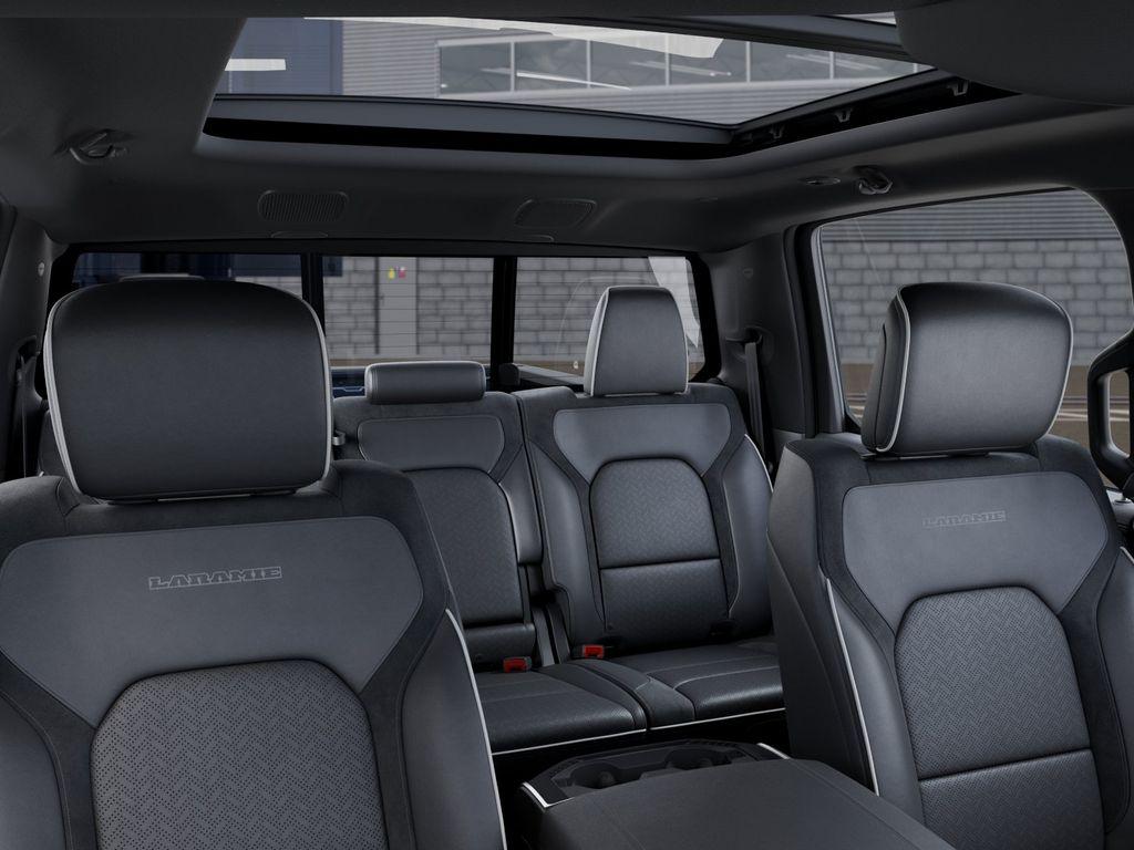 صورة مصغرة 29 لـ 2026 RAM 1500 LARAMIE