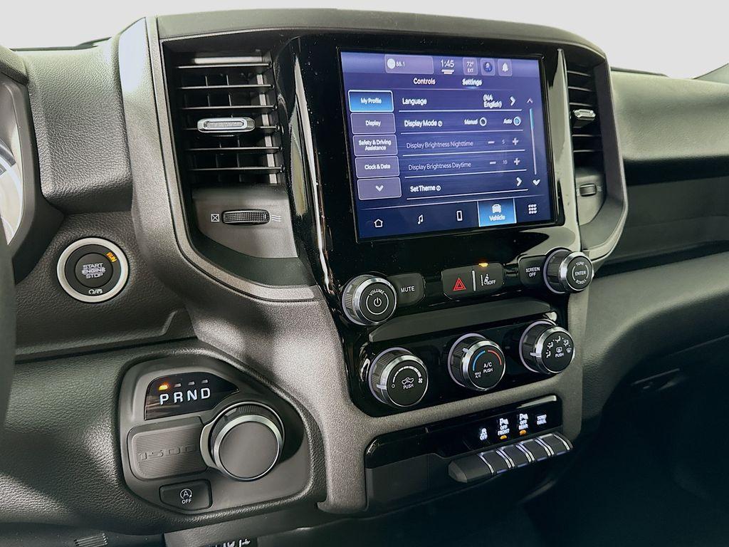 2026 RAM 1500 EXPRESS — миниатюра 32