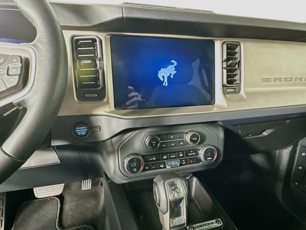 2025 FORD BRONCO OUTER BANKS 缩略图 31