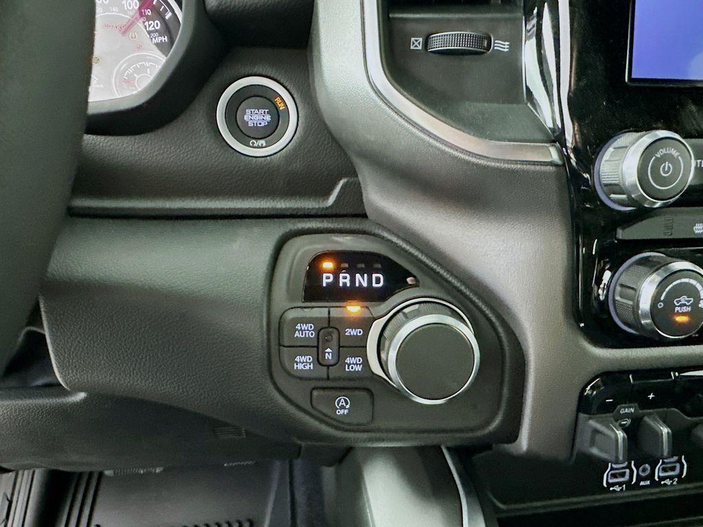 2026 RAM 1500 BIG HORN/LONE STAR 缩略图 31