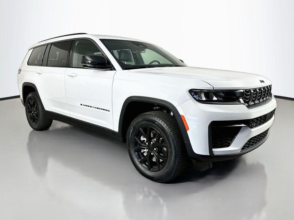 New 2026 Jeep Grand Cherokee L Laredo