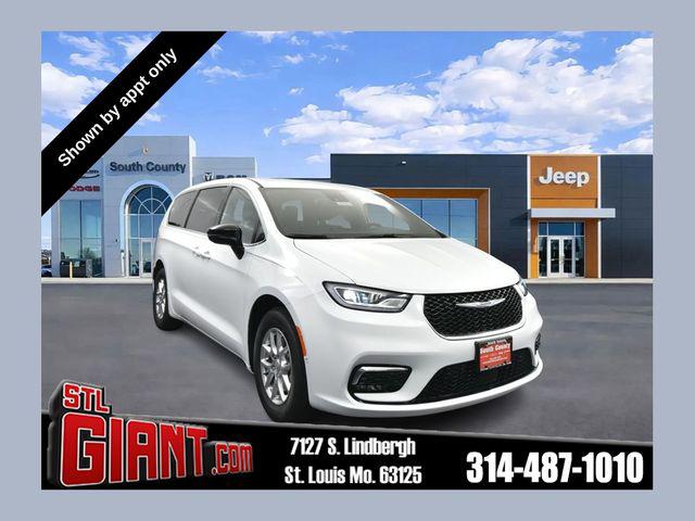 New 2026 Chrysler Pacifica L