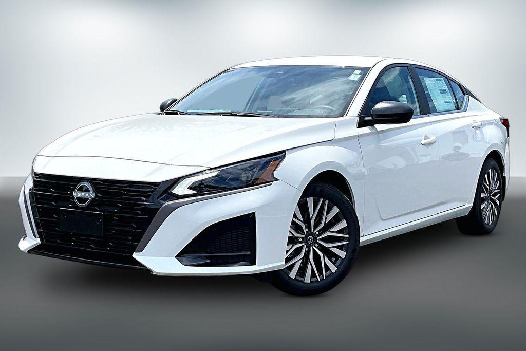 New 2026 Nissan Altima 2.5 SV
