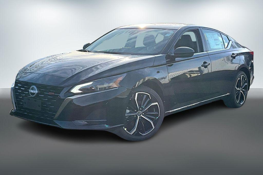 New 2025 Nissan Altima SR AWD