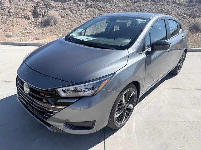 New 2025 Nissan Versa 1.6 SR