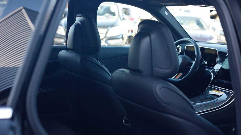 2026 Mercedes-BENZ GLC 缩略图 26