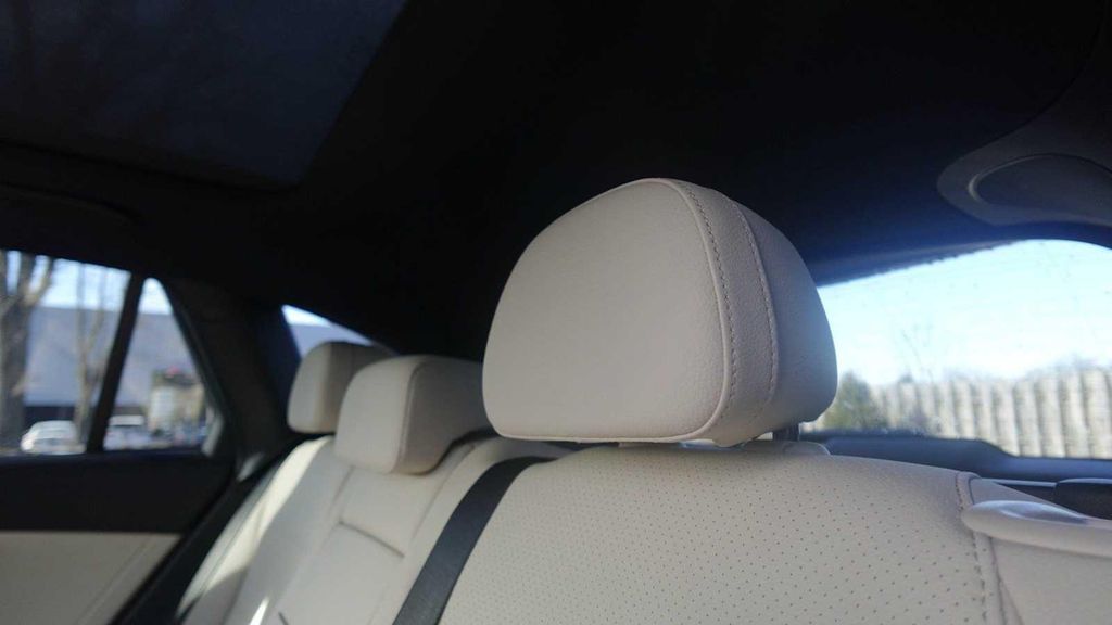 صورة مصغرة 38 لـ 2026 Mercedes-BENZ GLC