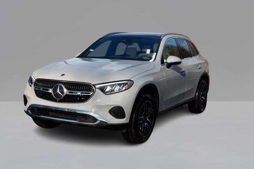 New 2026 Mercedes-Benz GLC 300 4MATIC