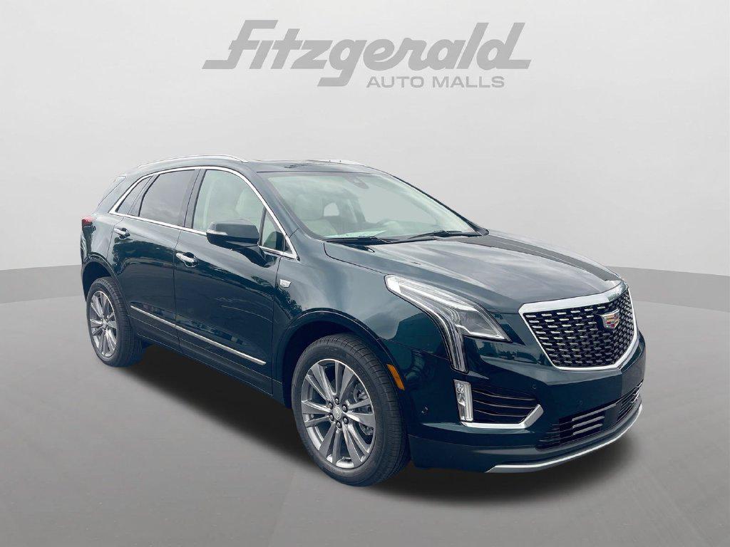 New 2026 Cadillac XT5 Premium Luxury
