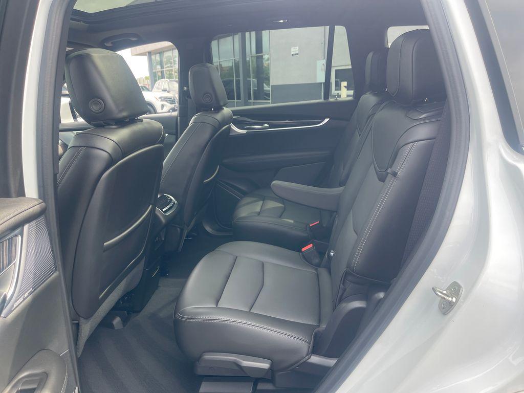 2024 Cadillac XT6 PREMIUM LUXURY AWD — миниатюра 11