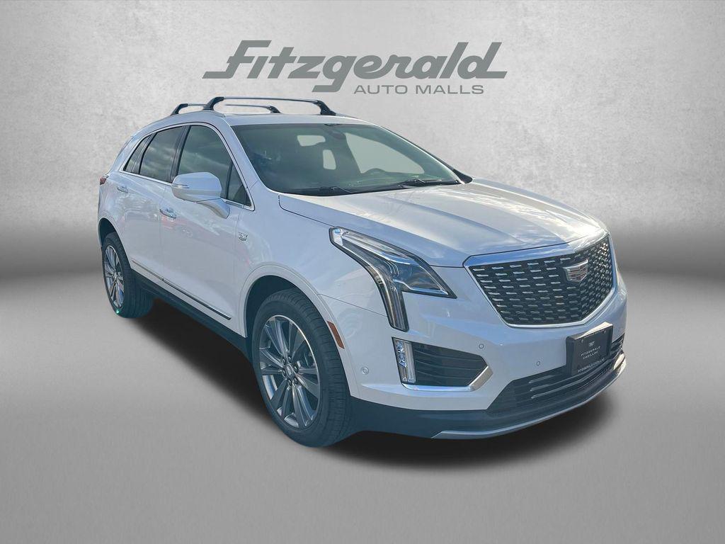 New 2026 Cadillac XT5 Premium Luxury